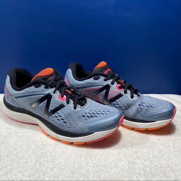 New Balance‎ 860v8 Running Shoe Women’s  Sz 9.5 - Picture 1 of 8